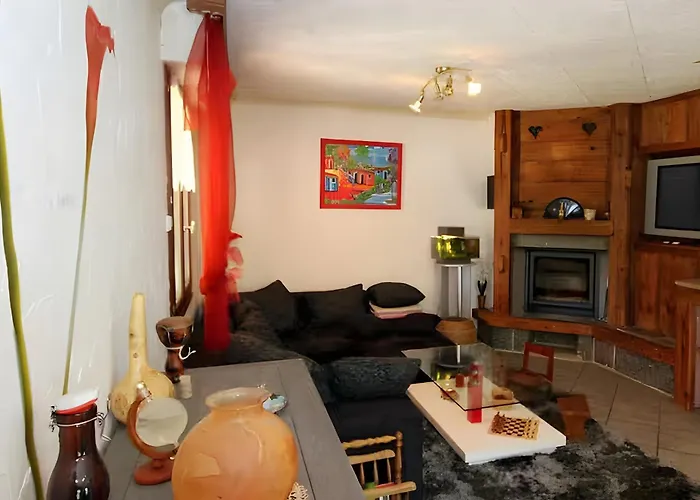 Chez Corinne 코르니몽